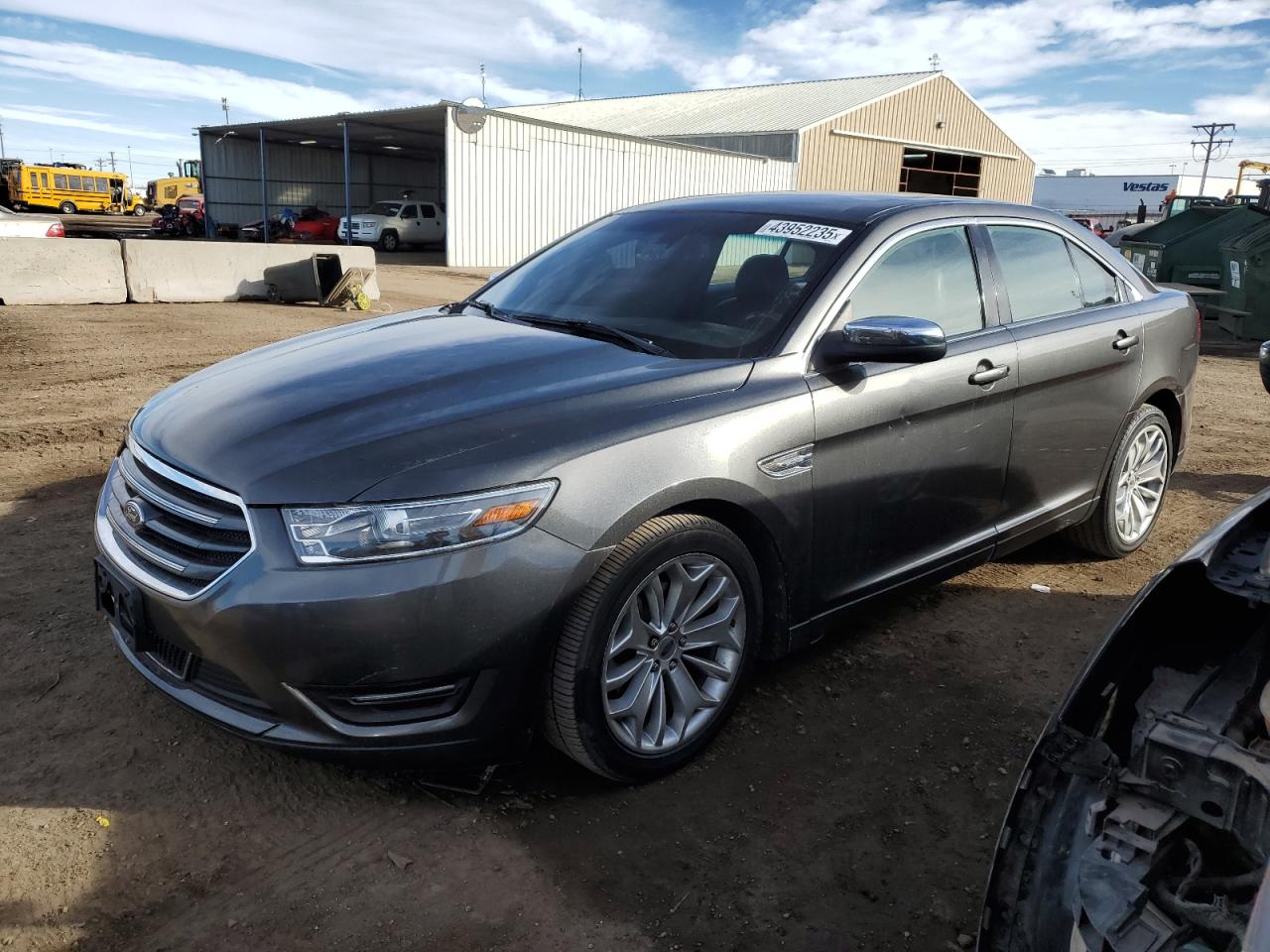  Salvage Ford Taurus