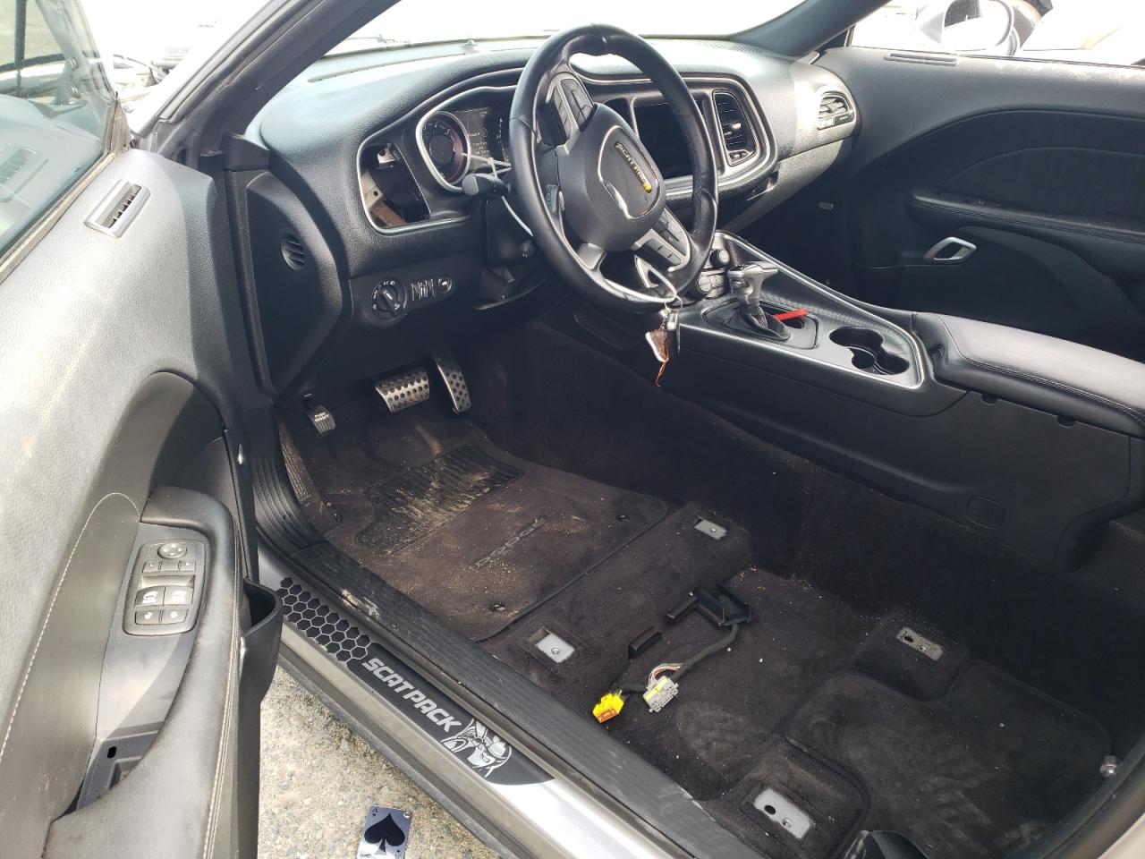 DODGE CHALLENGER R/T SCAT PACK