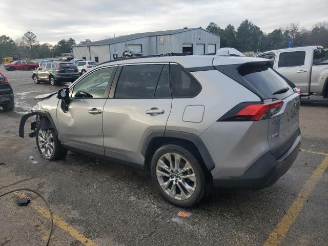Vin: jtmc1rfv9ld043217, lot: 44210925, toyota rav4 xle premium 20202