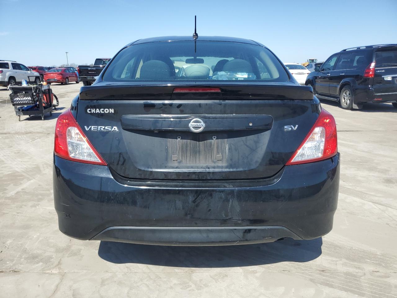 NISSAN VERSA S