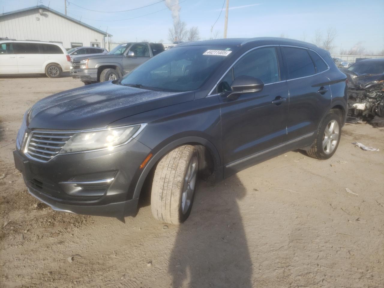 5LMCJ1D90HUL28606 LINCOLN MKC PREMIE 2017