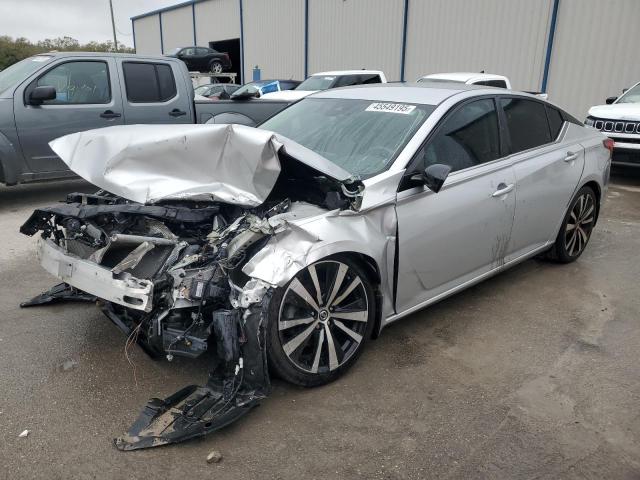 NISSAN ALTIMA SR