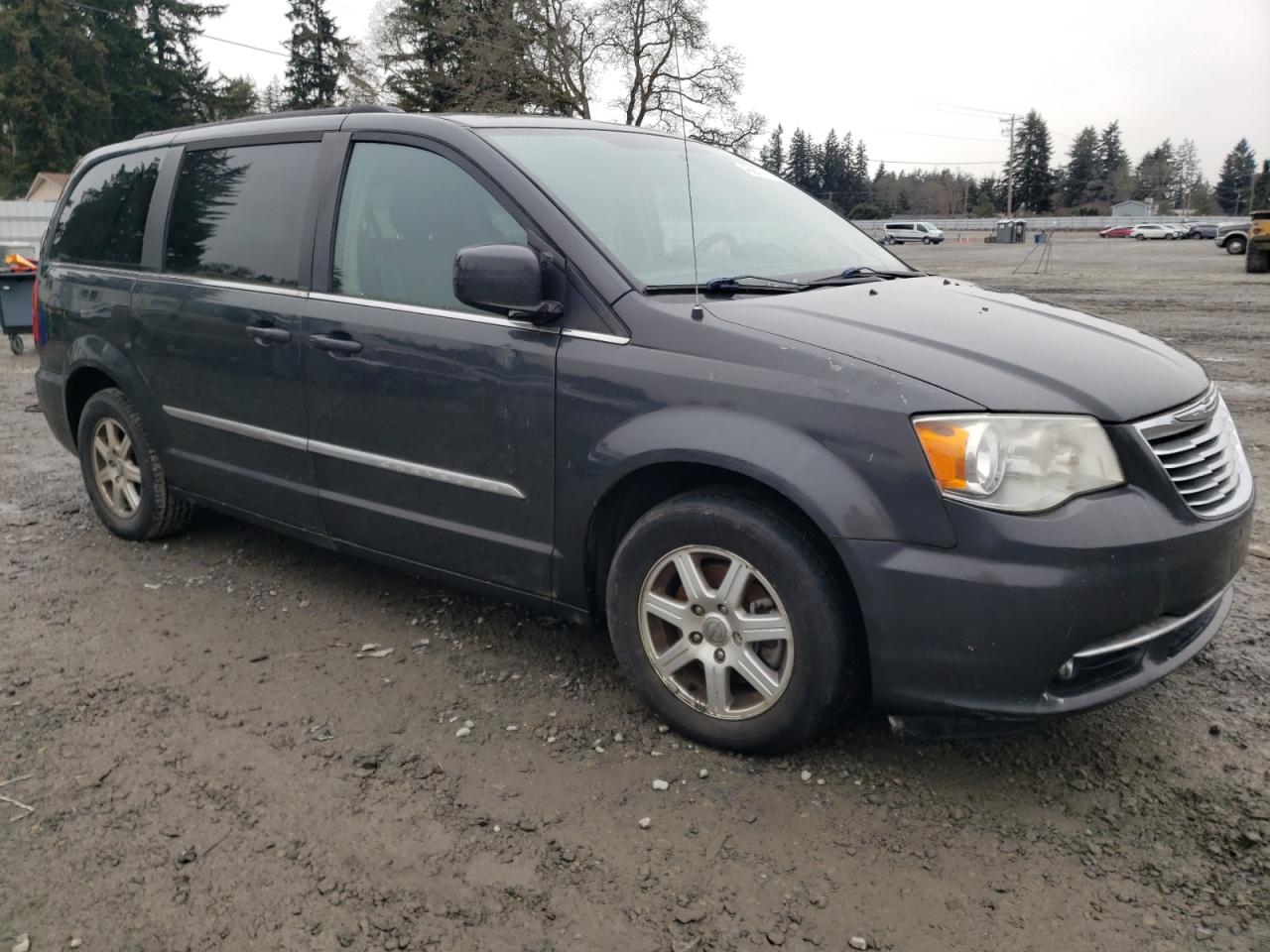 CHRYSLER TOWN & COUNTRY TOURING