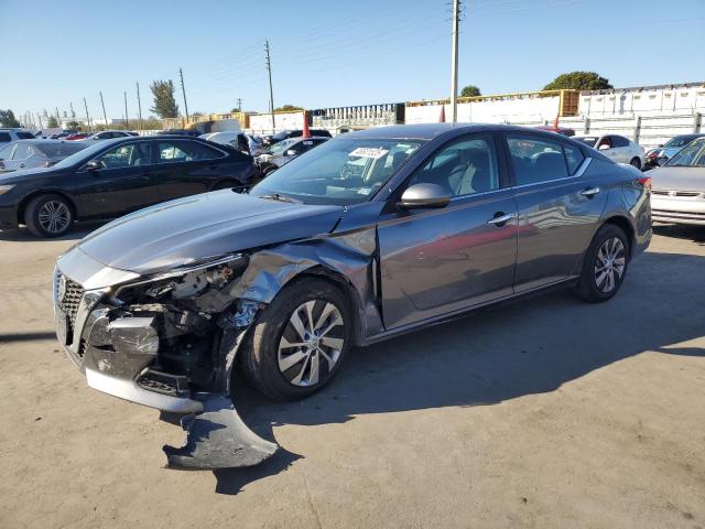 NISSAN ALTIMA S