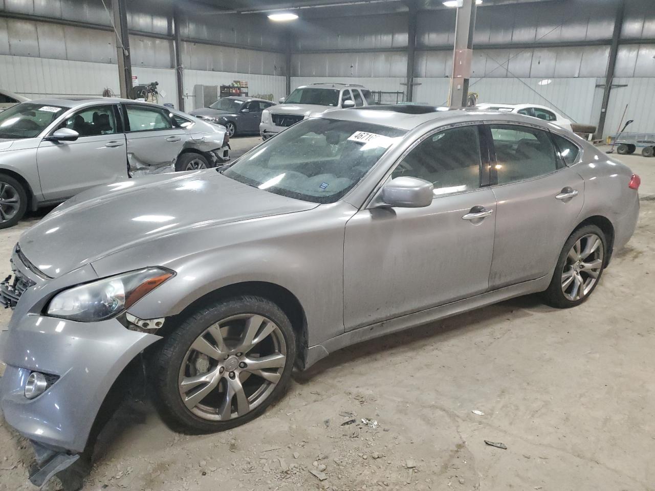 INFINITI M37 X