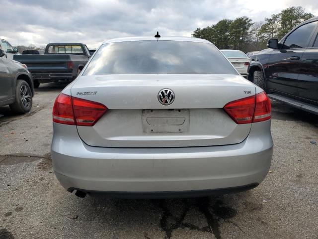 2015 VOLKSWAGEN PASSAT S - 1VWAT7A34FC089685
