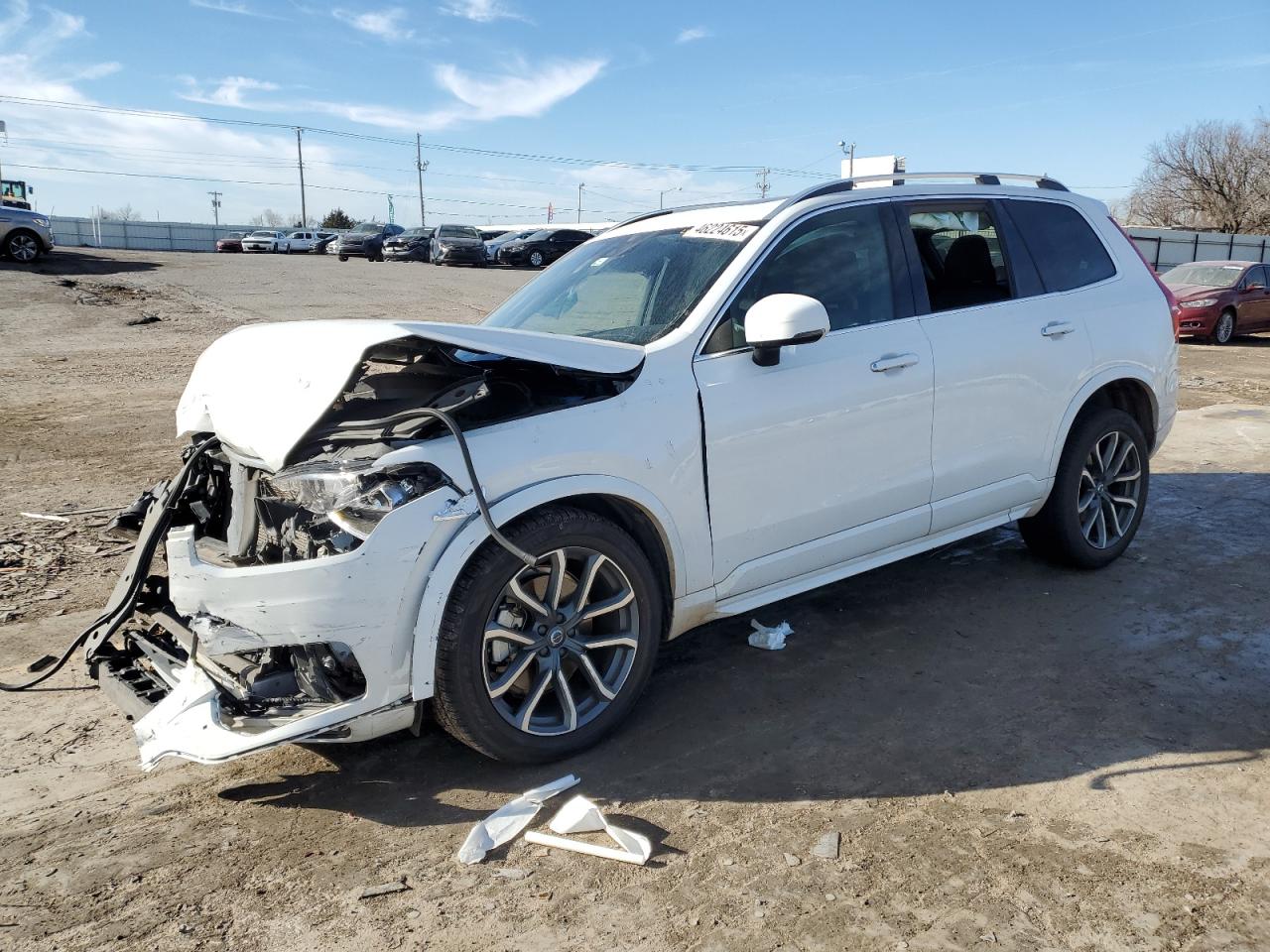 VOLVO XC90 T6