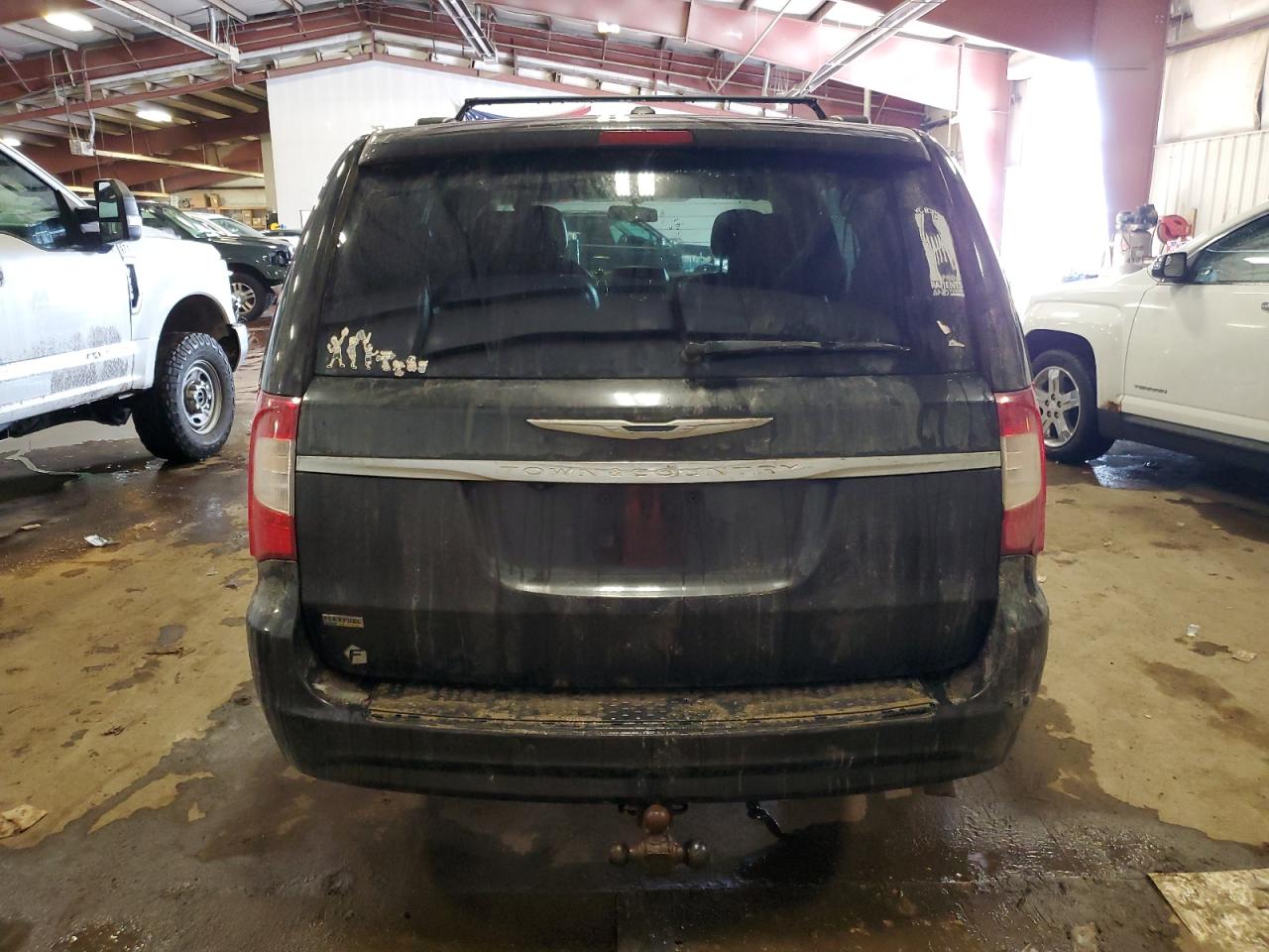 CHRYSLER TOWN & COUNTRY TOURING