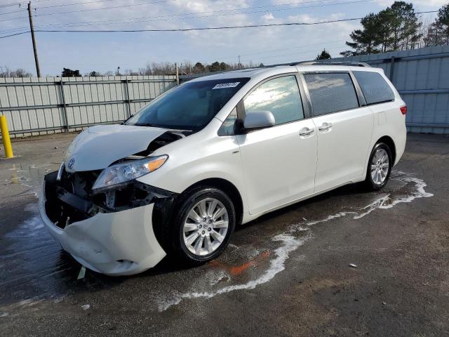 TOYOTA SIENNA XLE