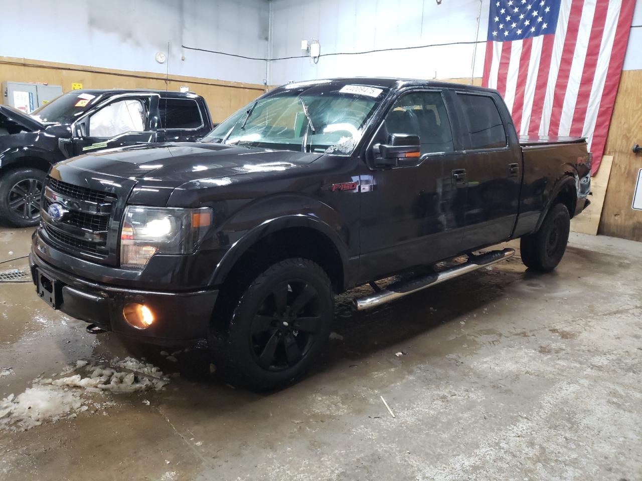 FORD F-150 SUPERCREW