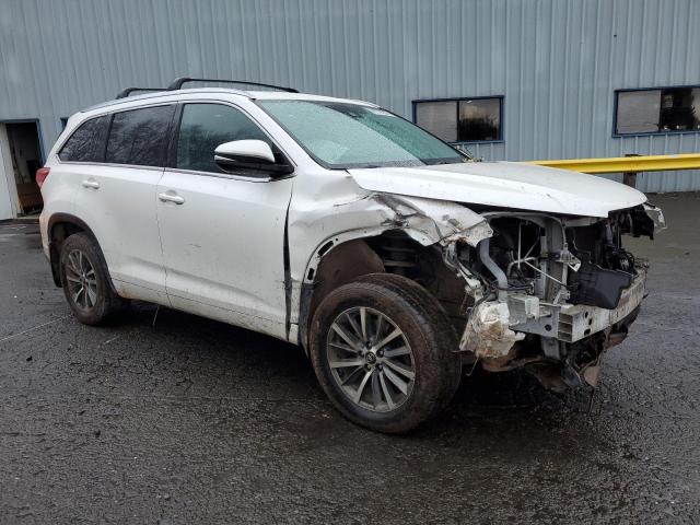 Vin: 5tdjzrfh8hs392519, lot: 44079265, toyota highlander se 20174