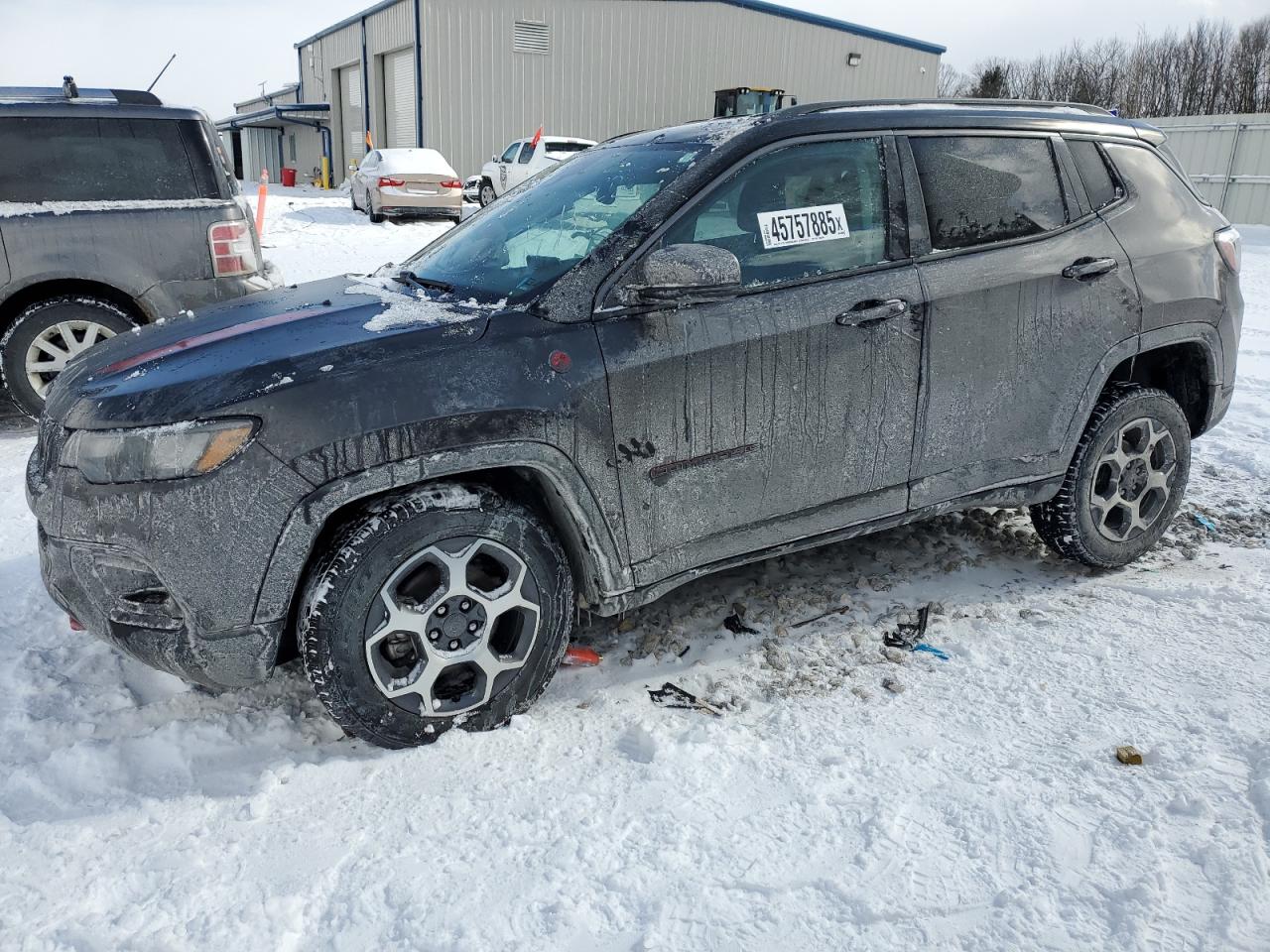  Salvage Jeep Compass