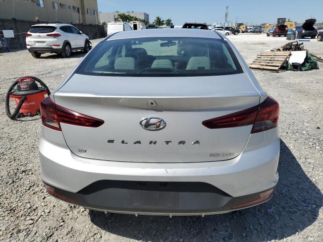 2019 HYUNDAI ELANTRA SE - 5NPD74LF0KH493754