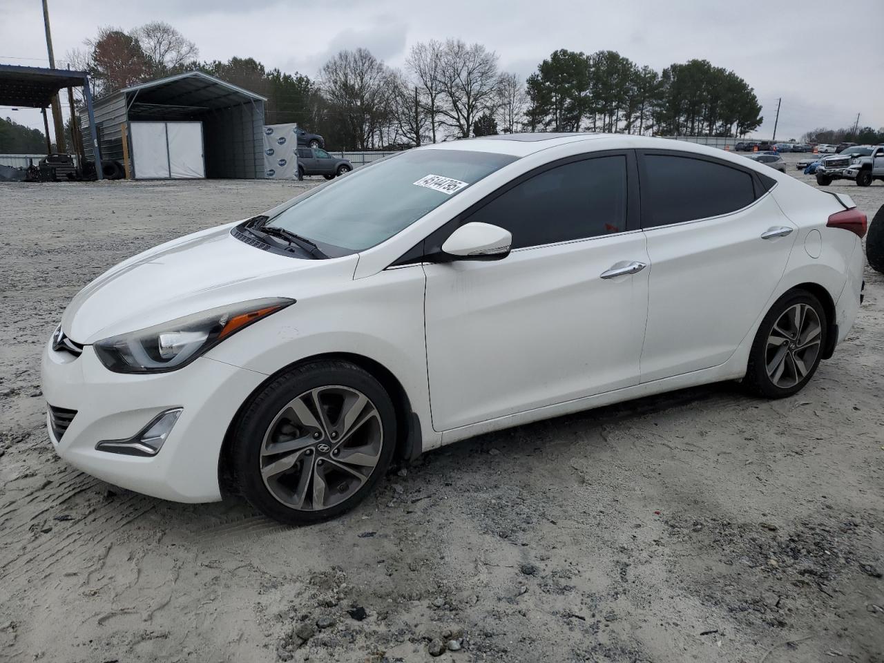 HYUNDAI ELANTRA SE