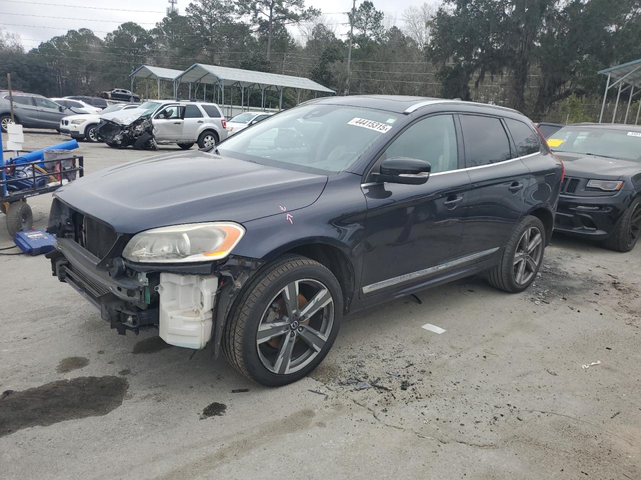 YV440MRR4H2083553 VOLVO XC60 T5 DY 2017