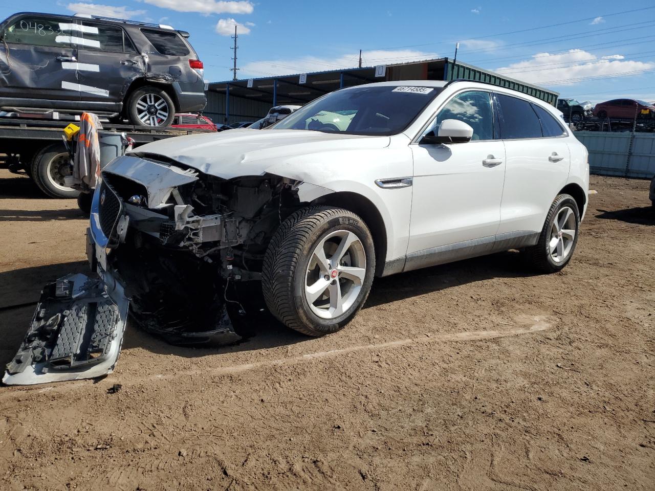 SADCJ2BV1HA065979 JAGUAR F-PACE PRE 2017