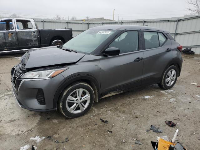 NISSAN KICKS S