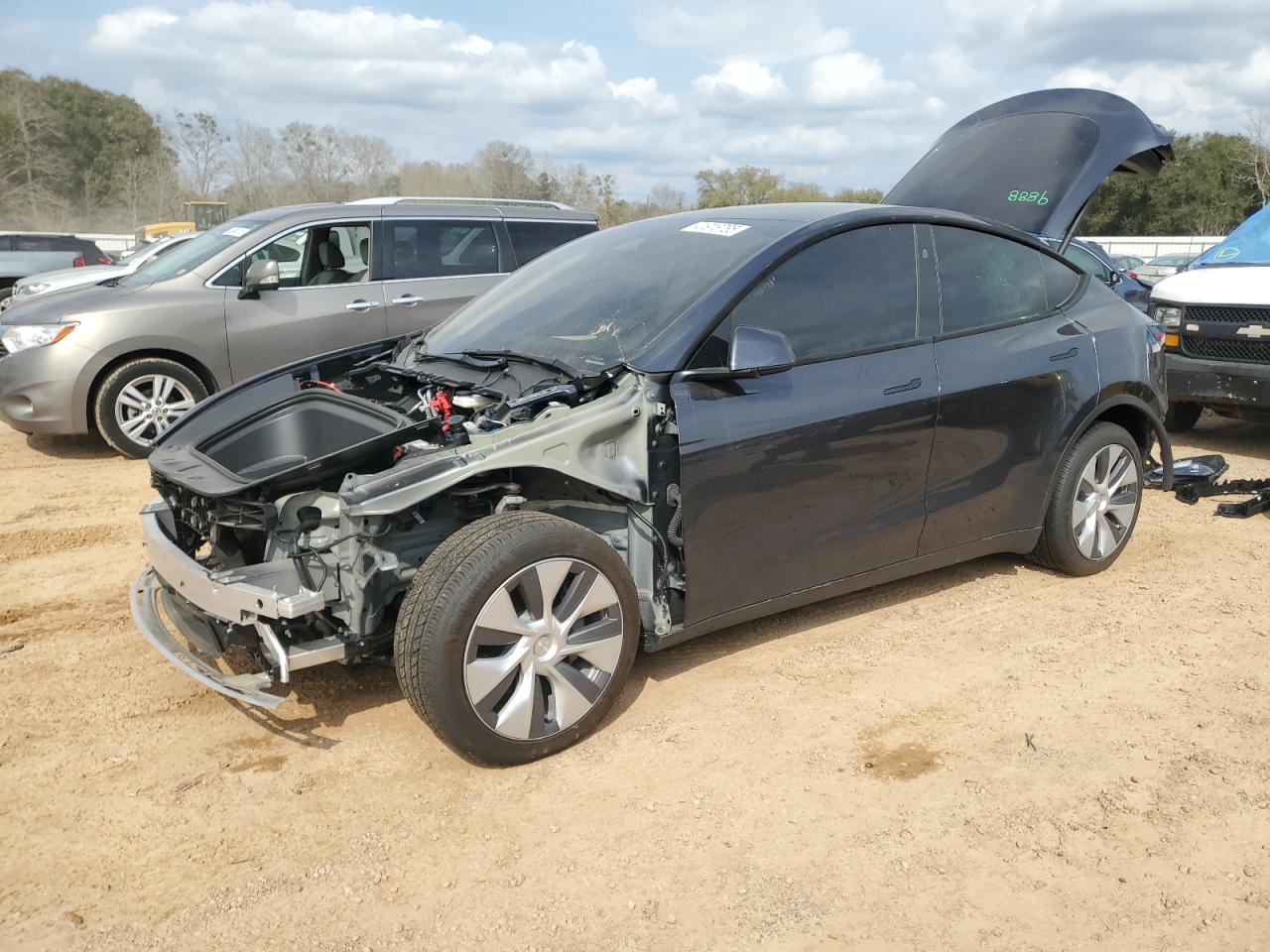 7SAYGDEE8RA244777 TESLA MODEL Y 2024