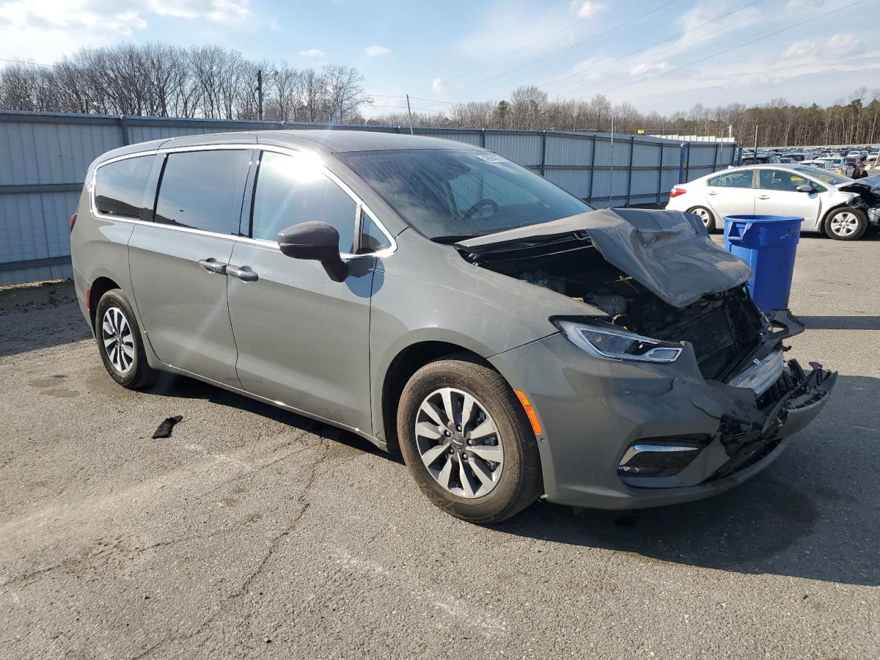 CHRYSLER PACIFICA HYBRID TOURING L