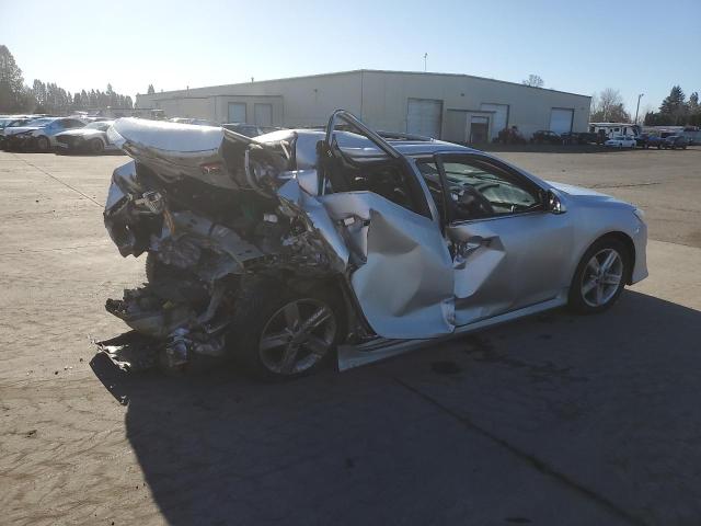 Vin: 4t1bf1fk9eu399914, lot: 46884875, toyota camry l 20143