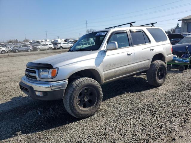 TOYOTA 4RUNNER SR