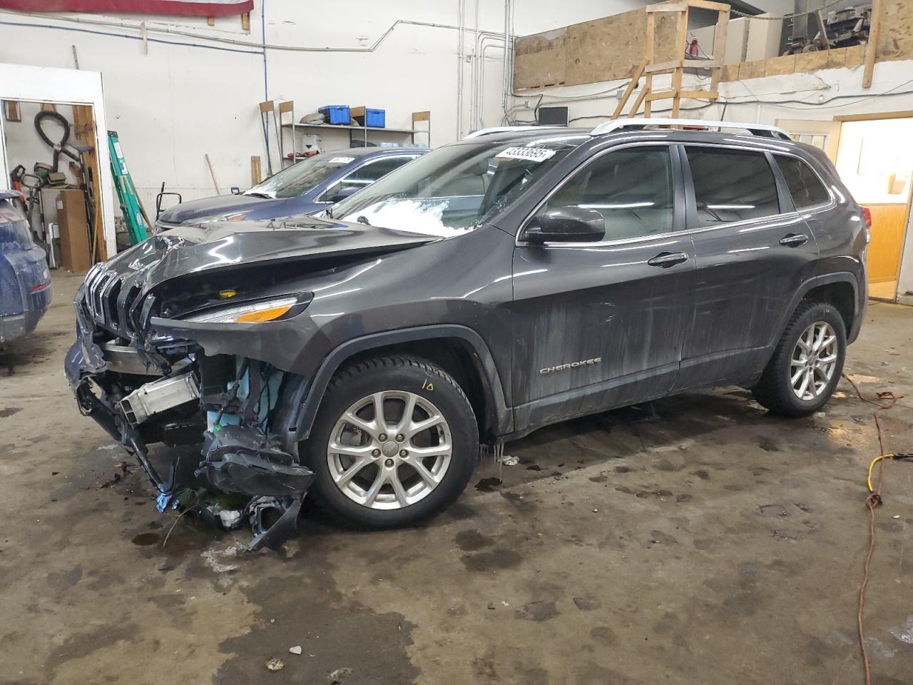 JEEP GRAND CHEROKEE LATITUDE