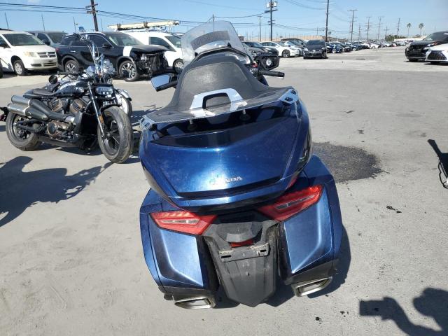 2018 HONDA GL1800 D JH2SC7958JK004611