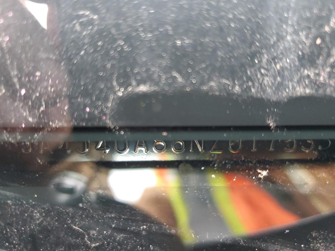 MITSUBISHI OUTLANDER SE