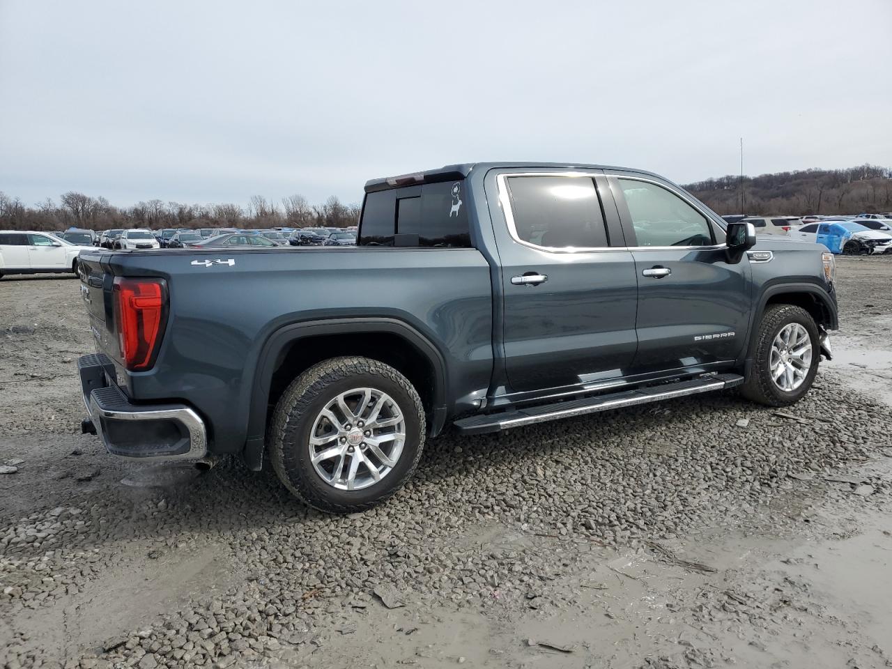 GMC SIERRA K1500 SLT