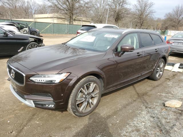 VOLVO V90 CROSS