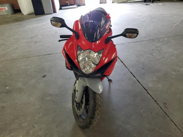 2022 SUZUKI GSX-R600 JS1GN7FA4N7101088