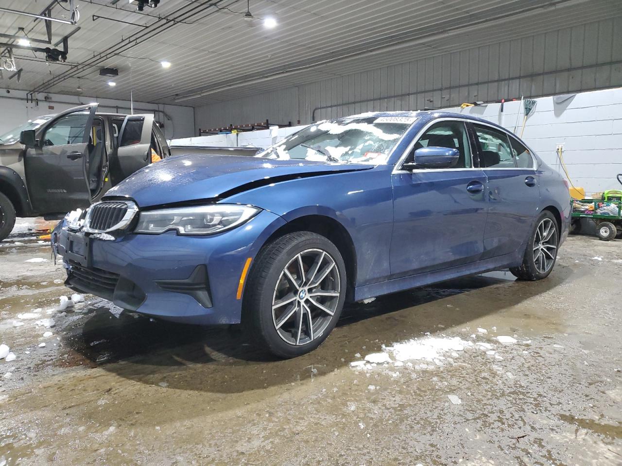3MW5R7J02N8C69694 BMW 330XI 2022