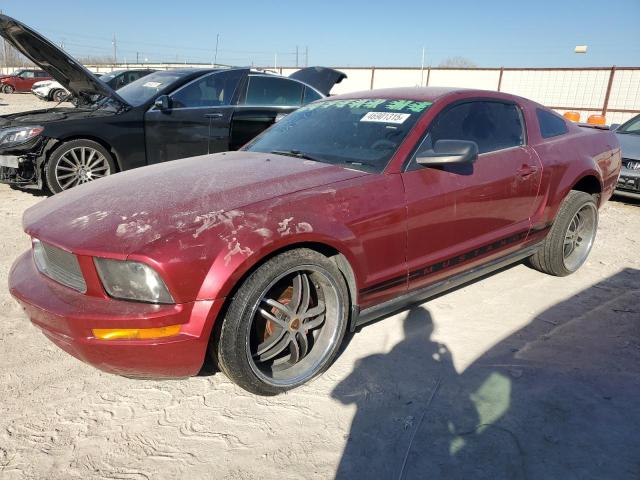 FORD MUSTANG