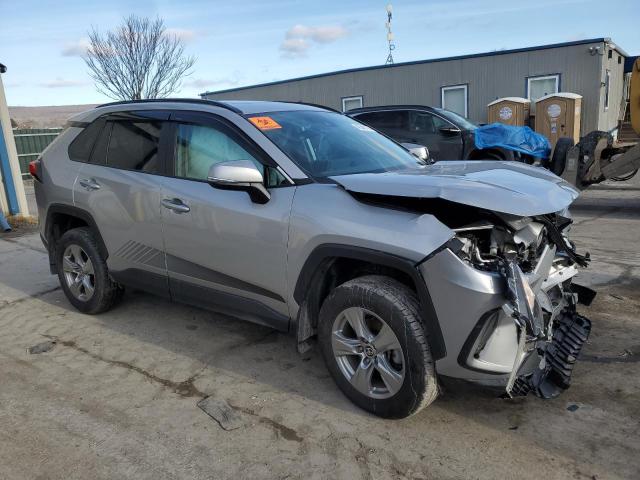 2022 TOYOTA RAV4 XLE 2T3P1RFV1NW304590