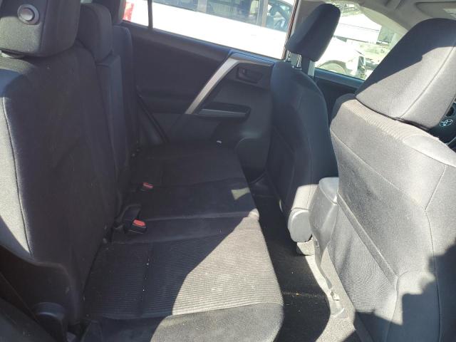 2016 TOYOTA RAV4 LE - JTMZFREV8GJ091585