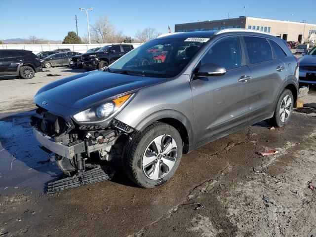 KIA NIRO EX