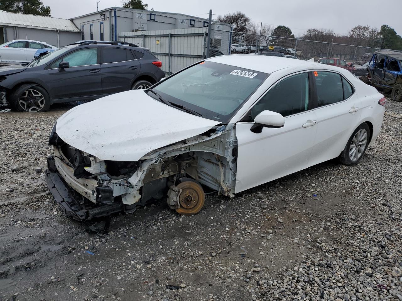 TOYOTA CAMRY LE