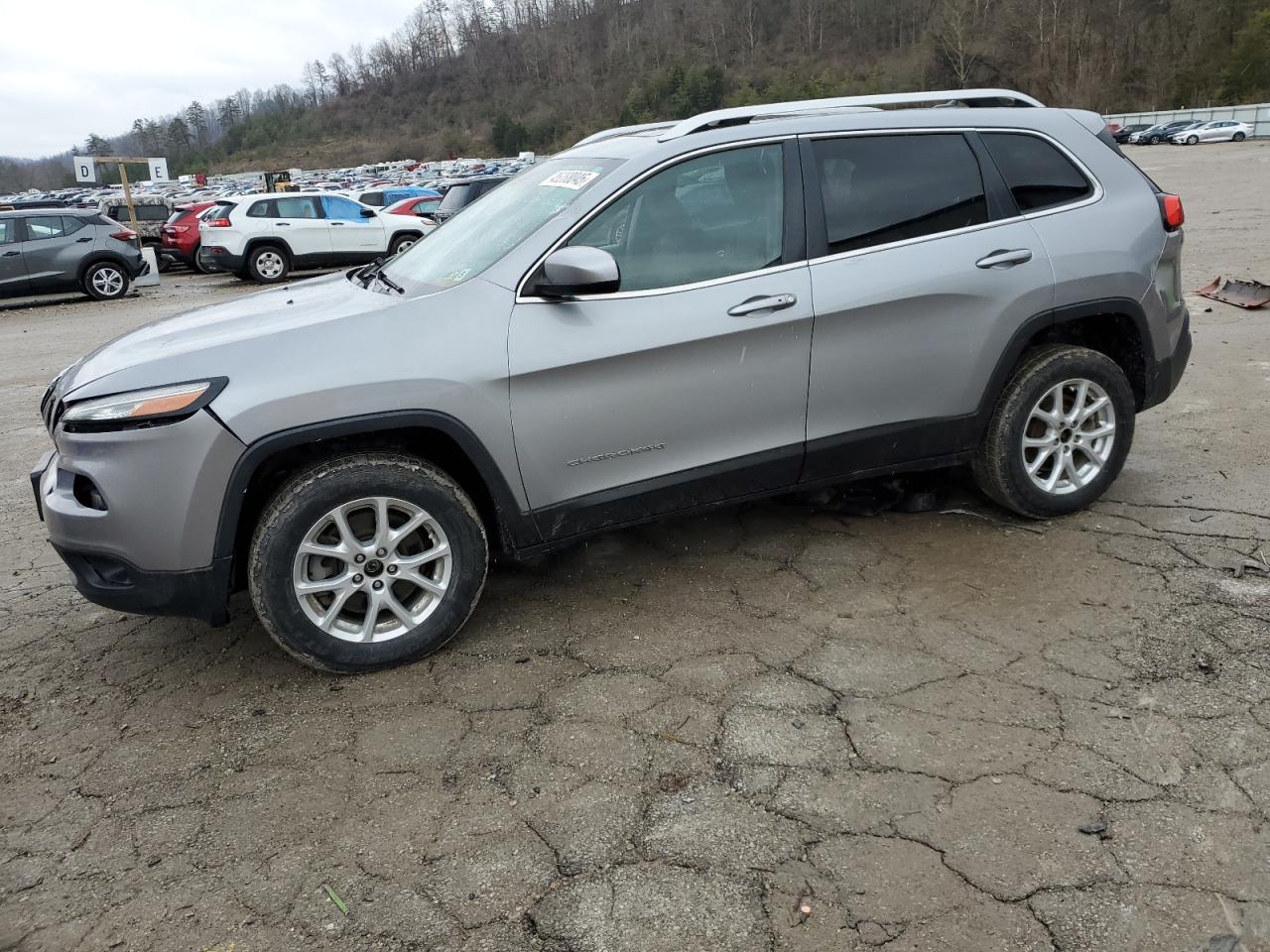 JEEP GRAND CHEROKEE LATITUDE