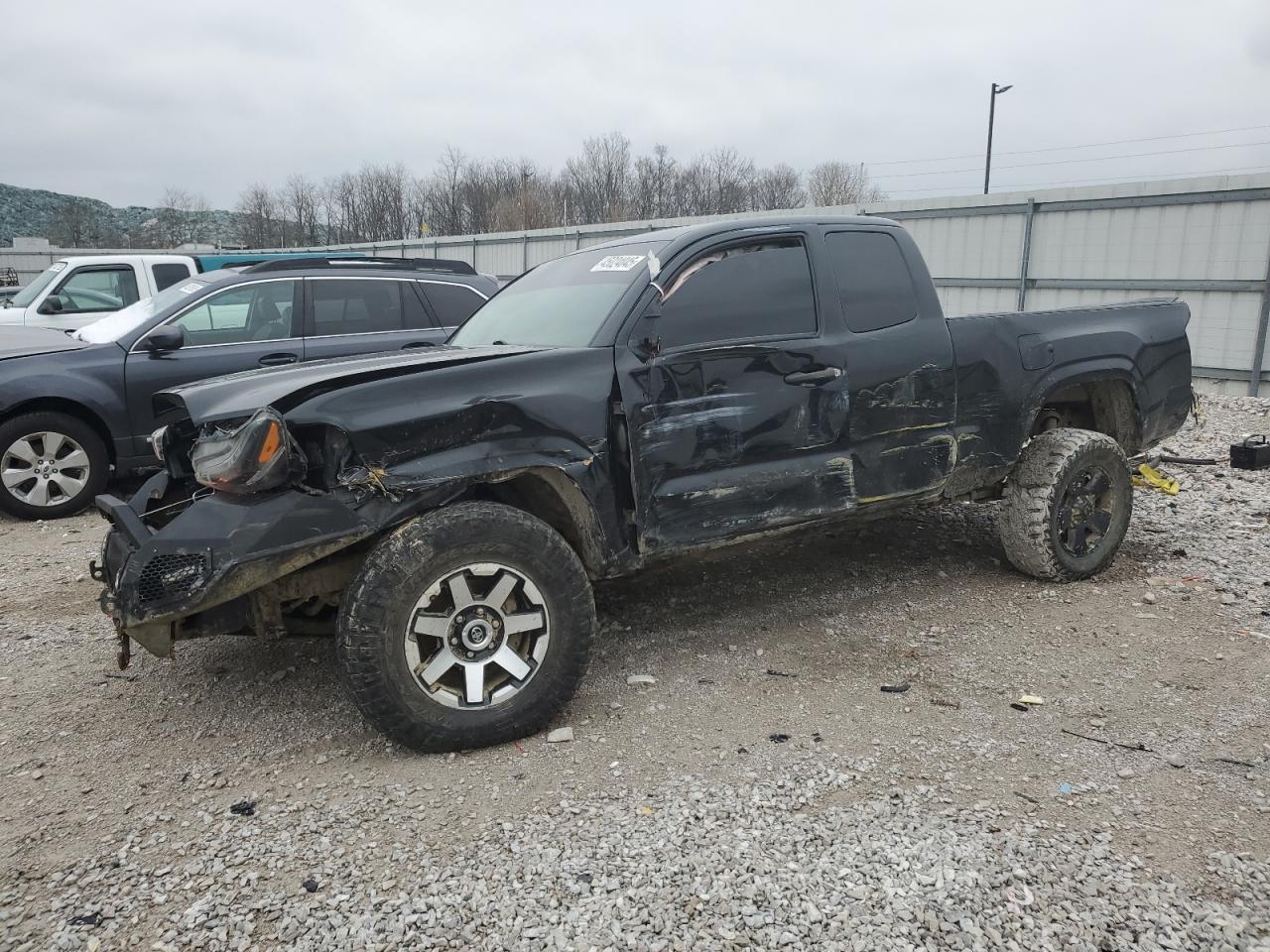 TOYOTA TACOMA ACCESS CAB
