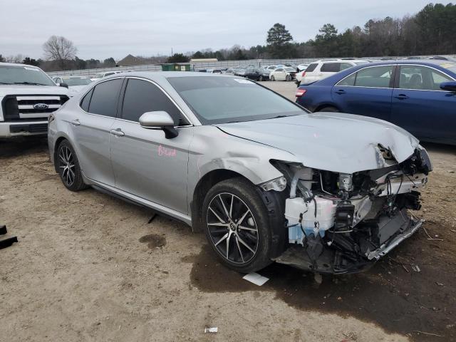 Vin: 4t1g11ak6nu043108, lot: 44573485, toyota camry se 20224