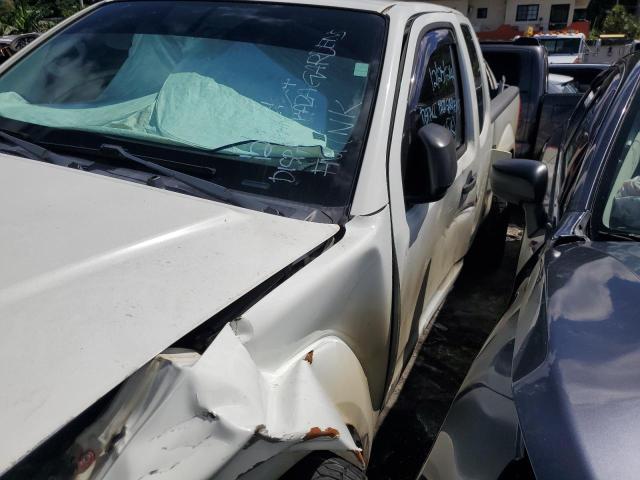 NISSAN FRONTIER SV