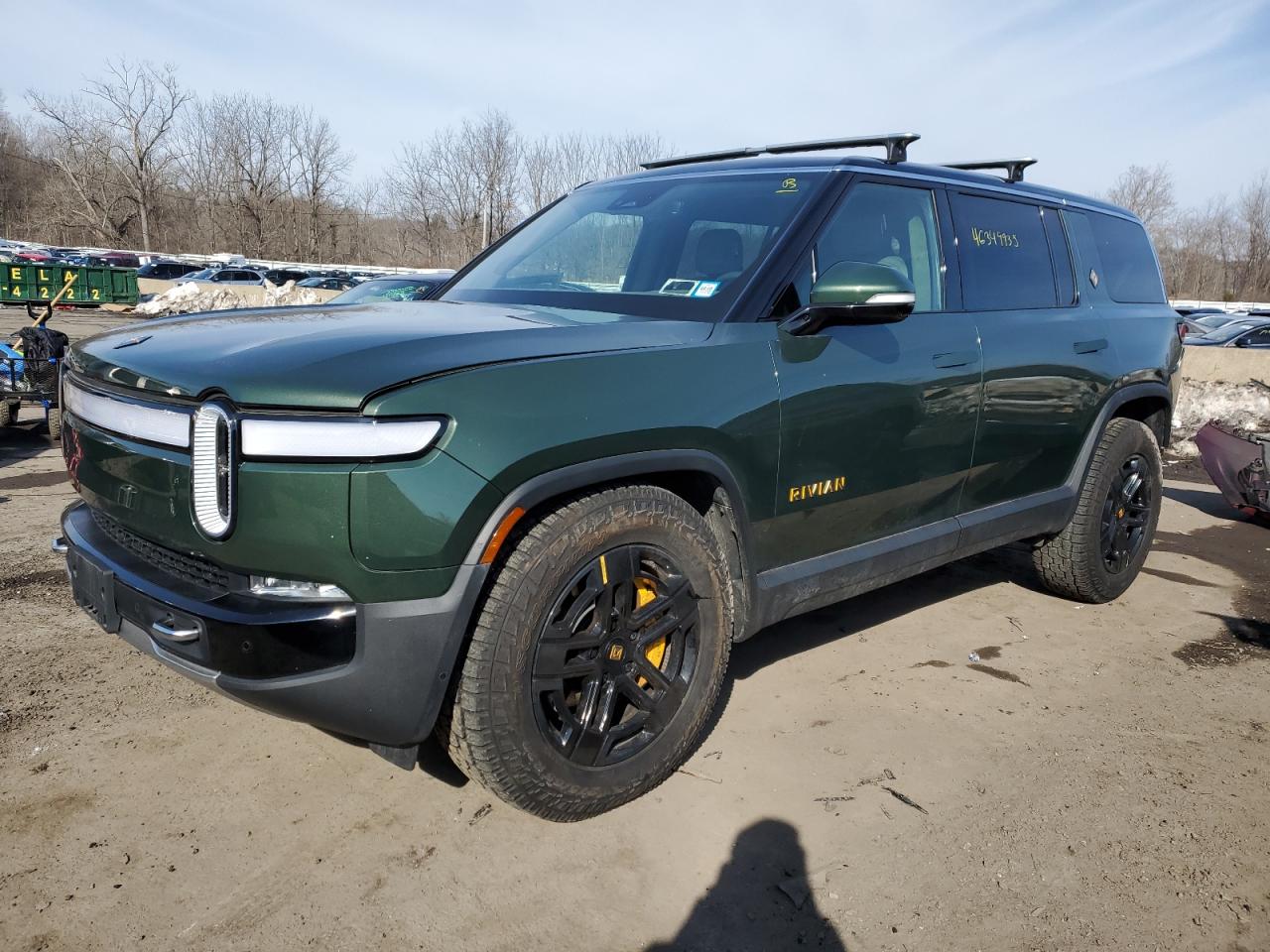 RIVIAN R1S ADVENTURE