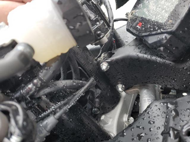 2024 SUZUKI GSX-R1000 JS1DM11B6R7100176