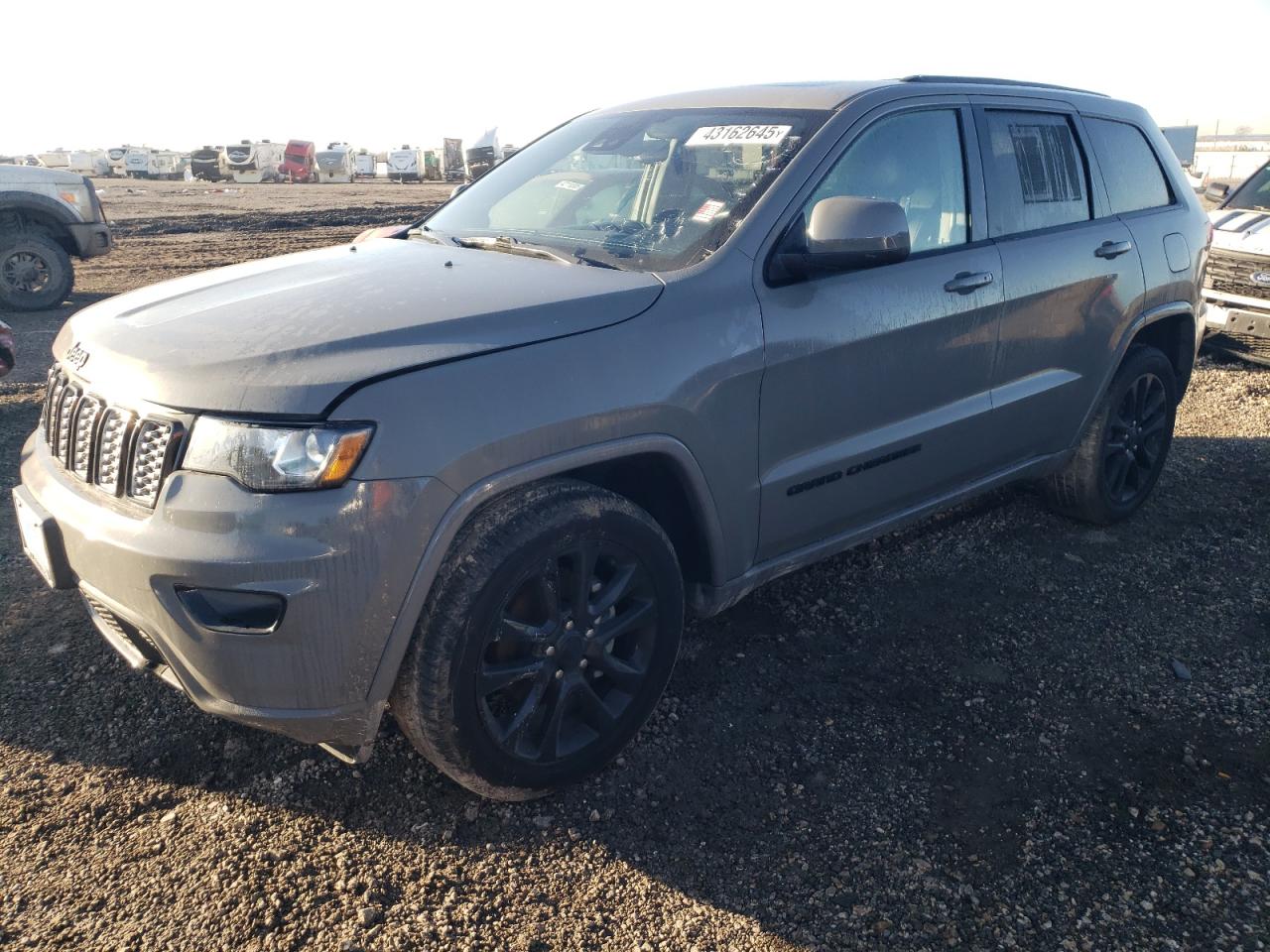 JEEP GRAND CHEROKEE LAREDO