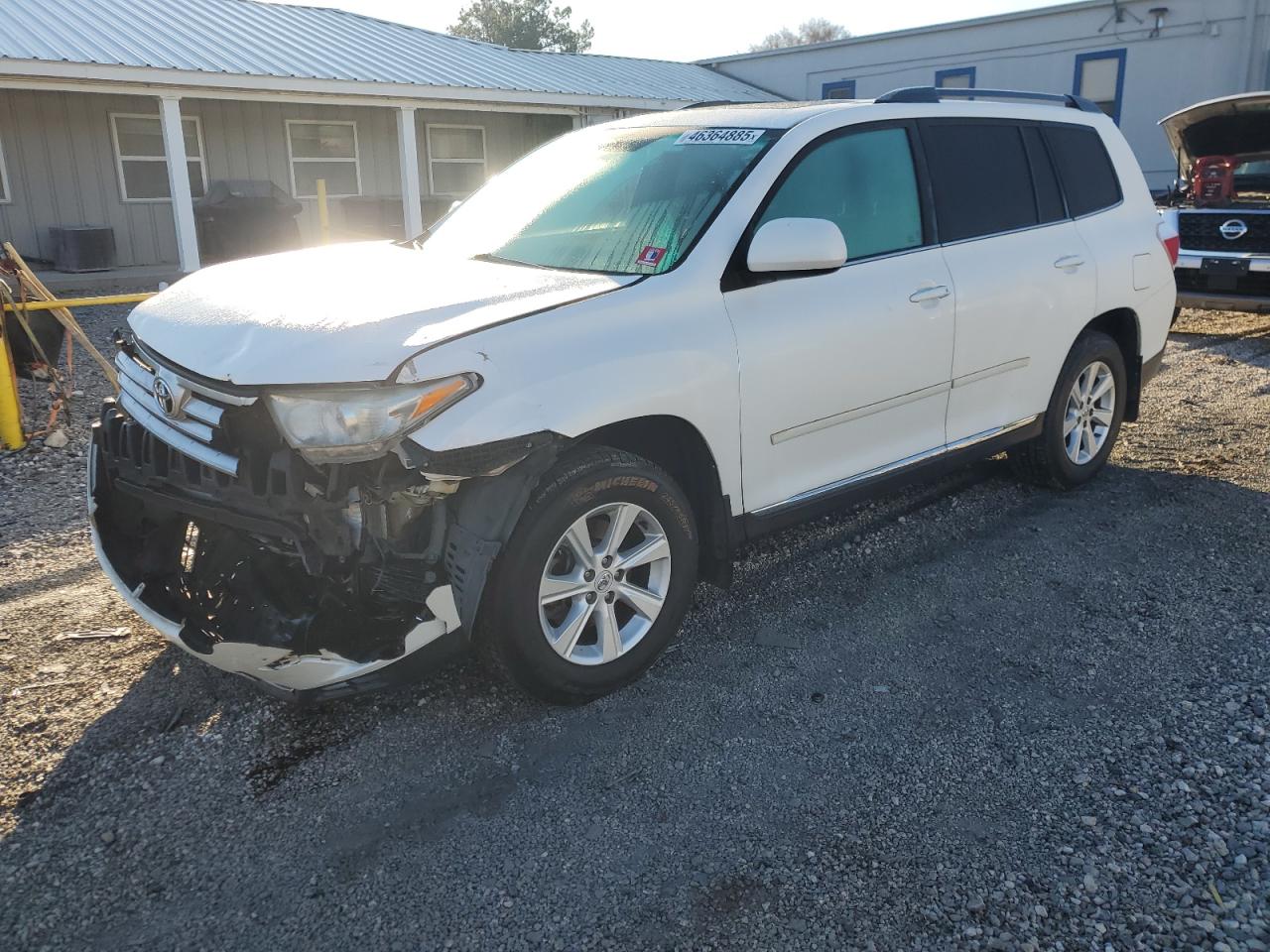 TOYOTA HIGHLANDER BASE