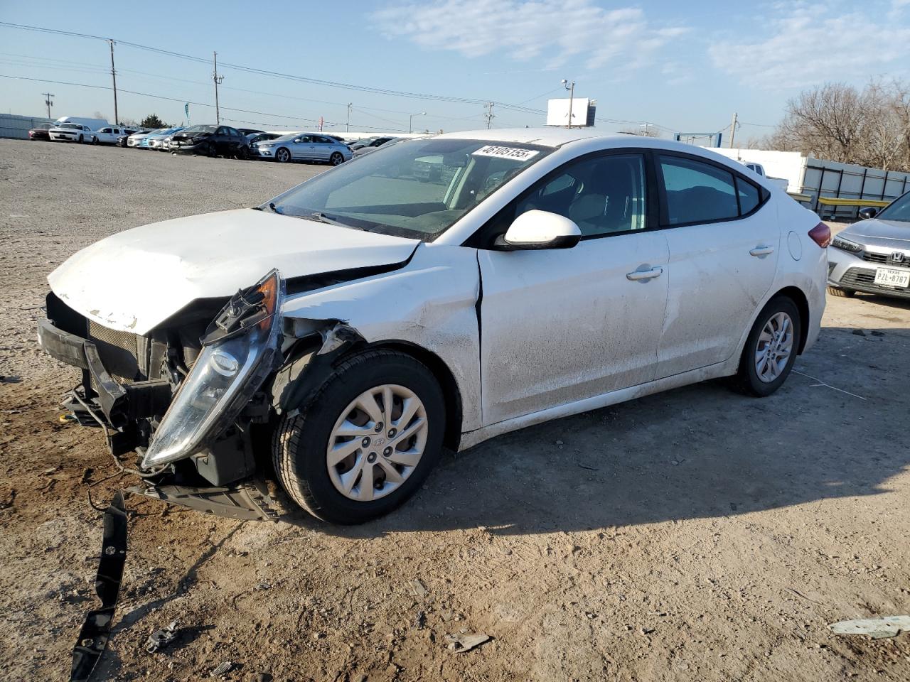 HYUNDAI ELANTRA SE