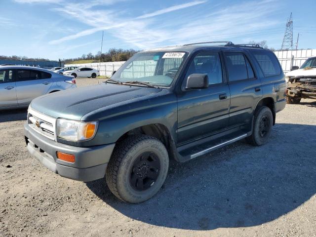 TOYOTA 4RUNNER