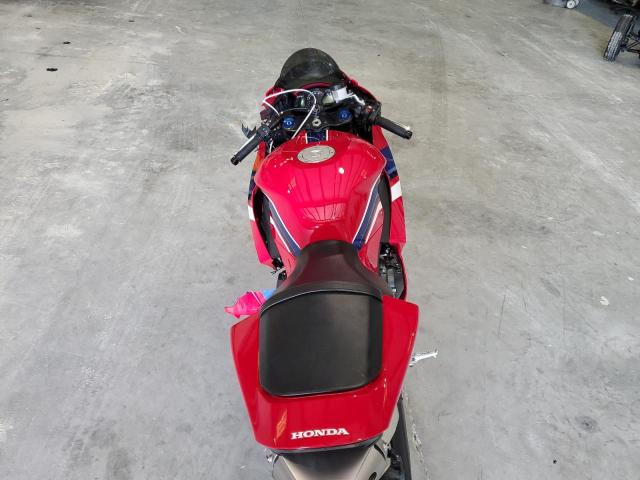 2024 HONDA CBR600 RR JH2PC40J3RK100186