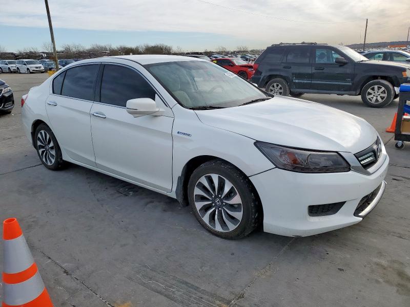 2015 HONDA ACCORD HYB - 1HGCR6F33FA015250