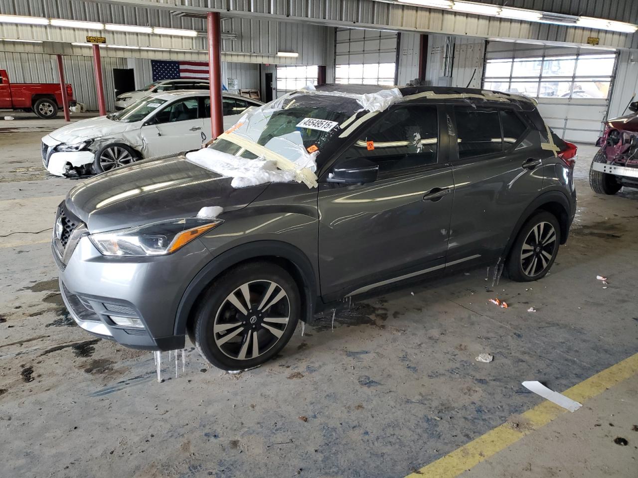 NISSAN KICKS S